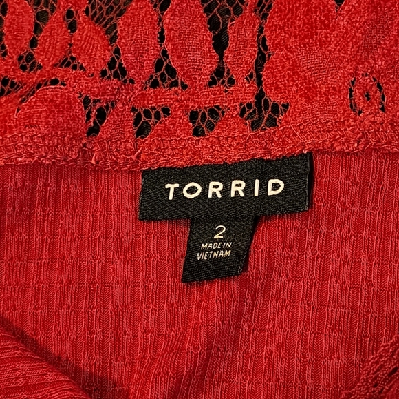 Torrid Red Lace Shoulder Peplum Top Long Sleeve Surplice Blouse Size 2 (2x) - Picture 5 of 7